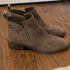 Dolce Vita booties